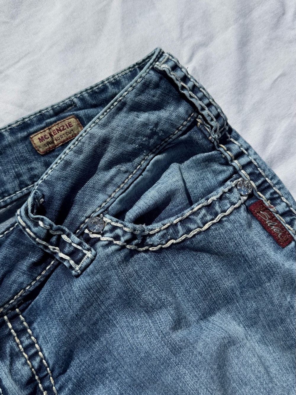 Silver Jeans Bootcut Jeans - Picture 6 of 10